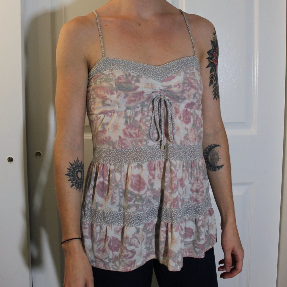 Flowy Light Top